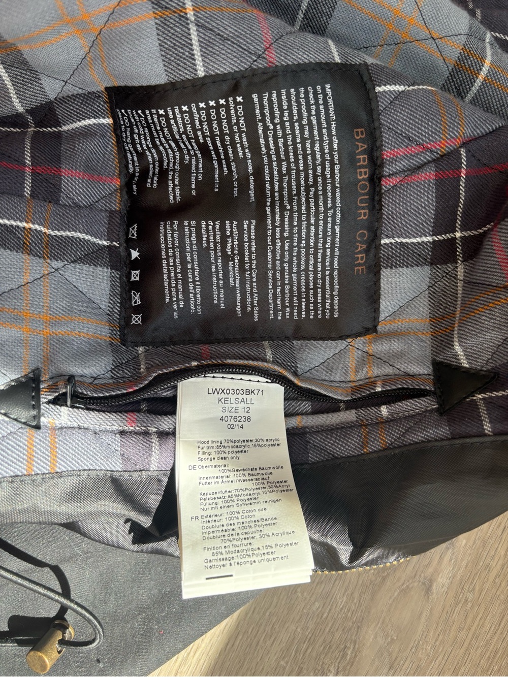Barbour kelsall Black Hooded Parka with Faux Fur Trim - Picture 4 of 11